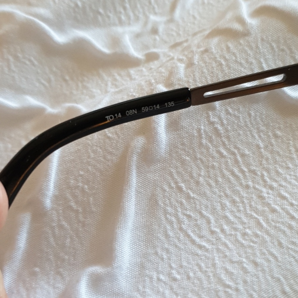 TOD'S Womens Sunglasses - Picture 8 of 8